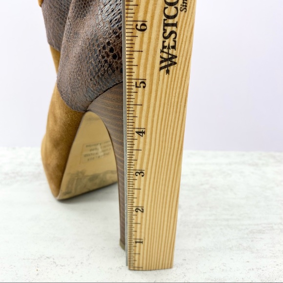 Bakers- Camel Suede Snake Print Slouch platform bootie 8.5 - Picture 3 of 9